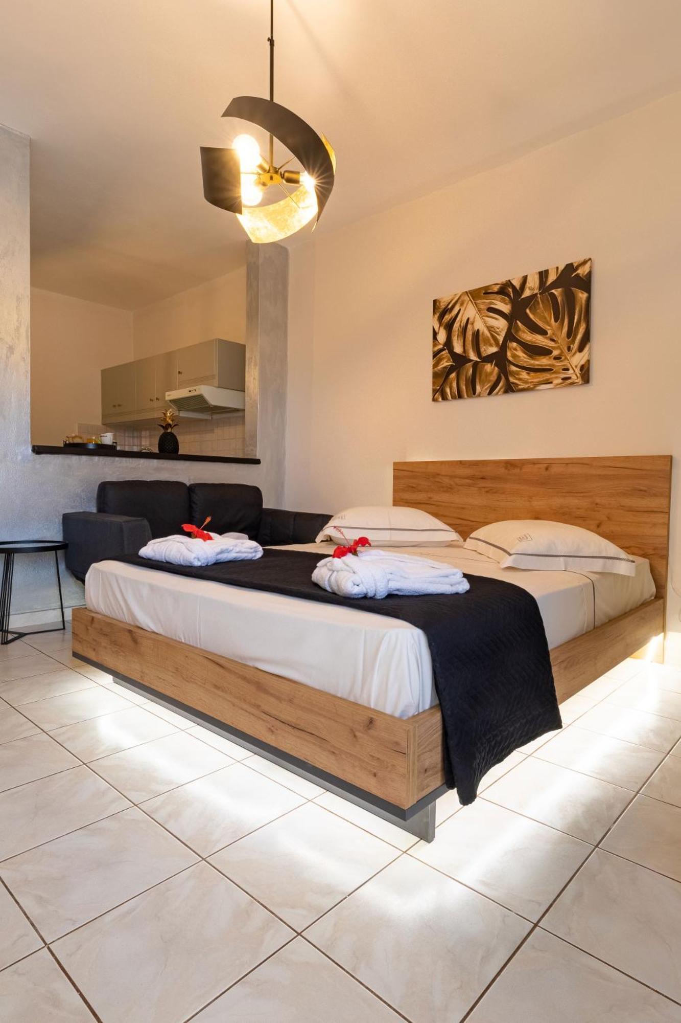 Islet View Apartment Tolón Exterior foto