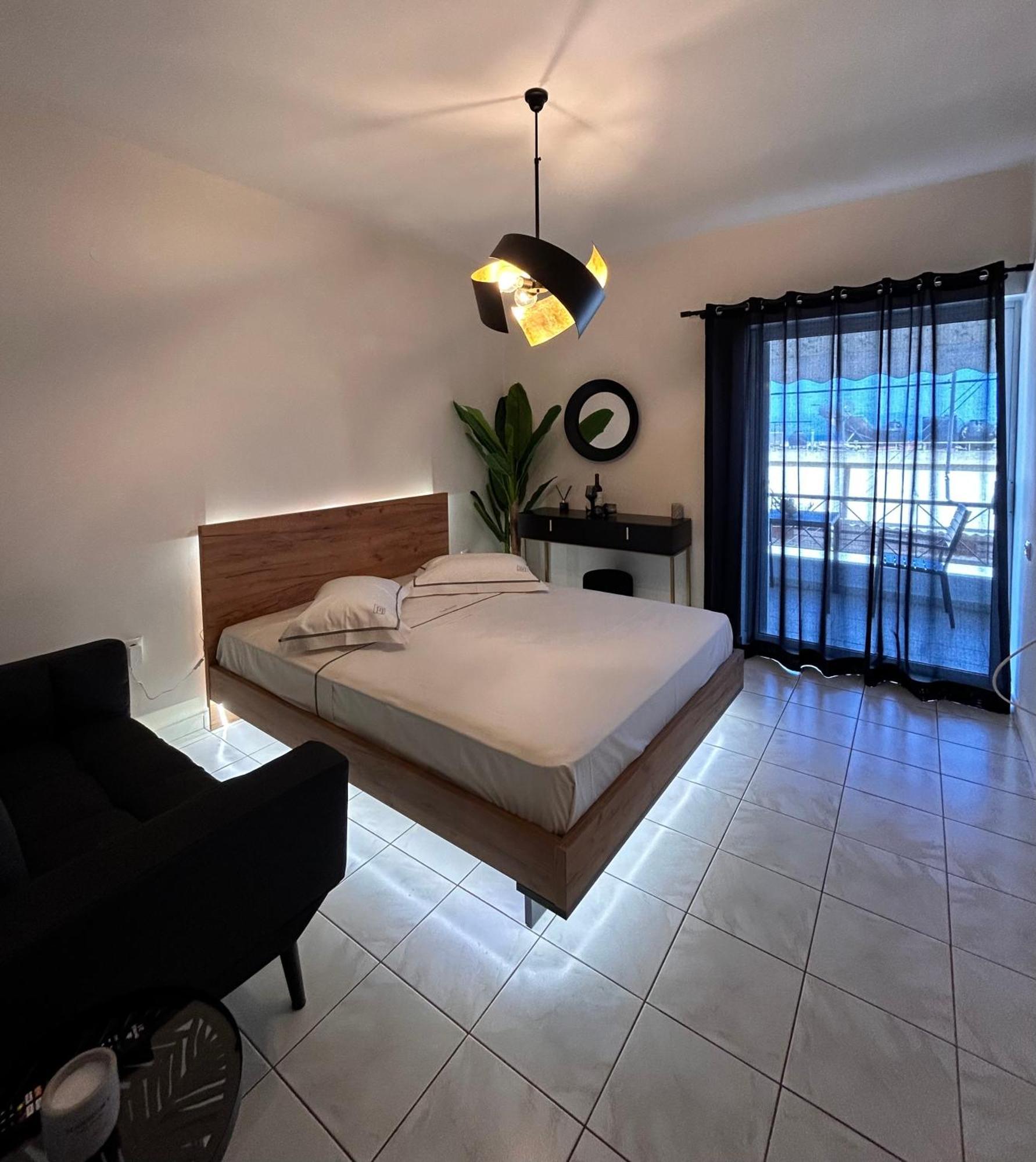 Islet View Apartment Tolón Exterior foto
