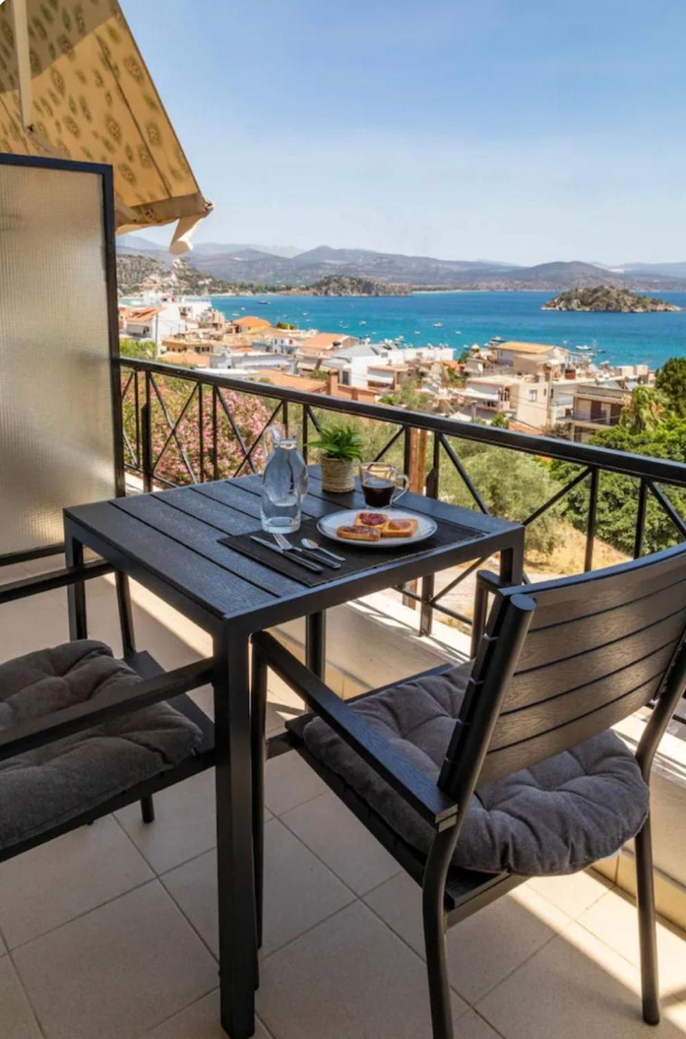 Islet View Apartment Tolón Exterior foto